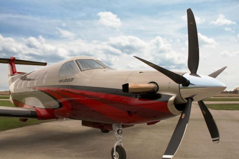 Hartzell 5 blade composite on PC-12