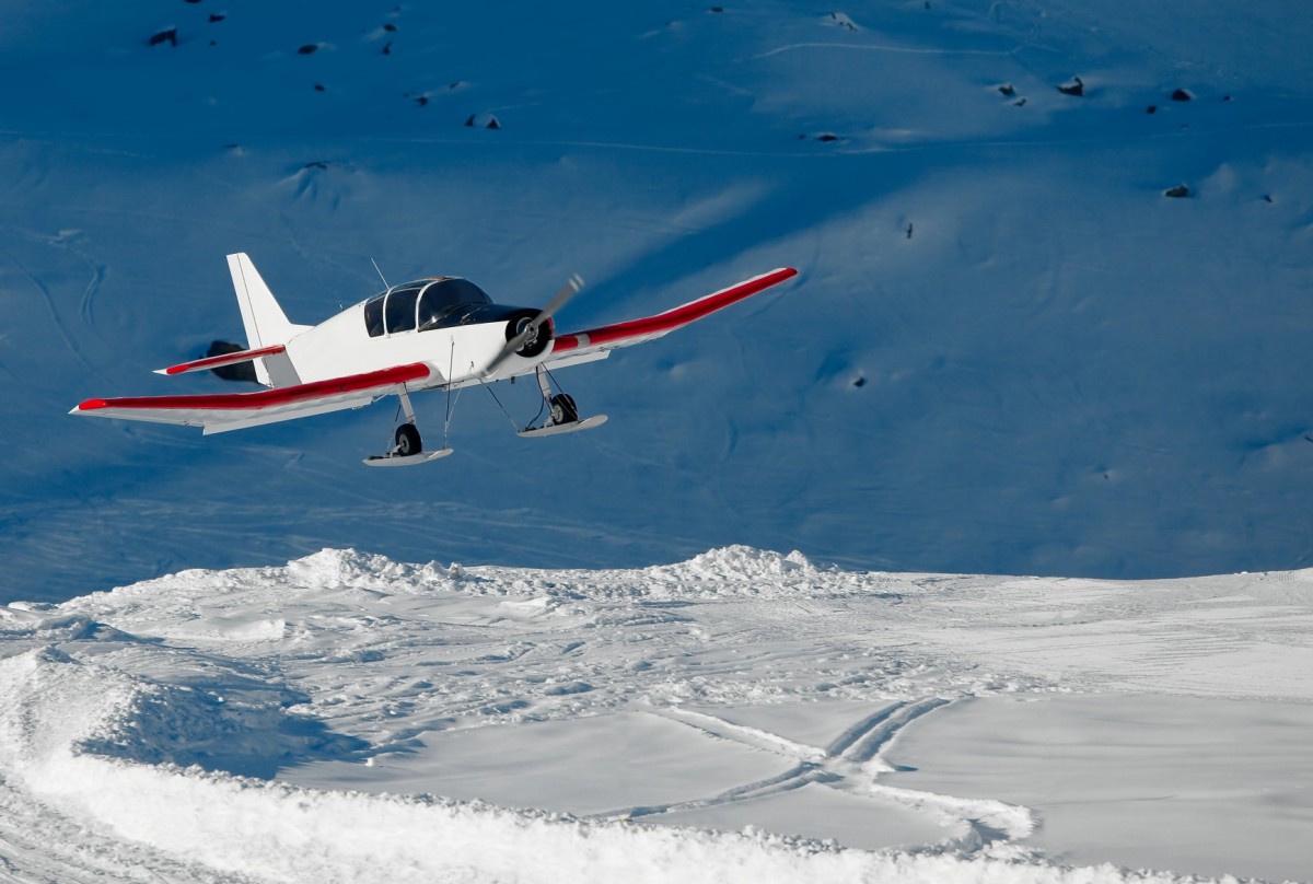 Snowplane